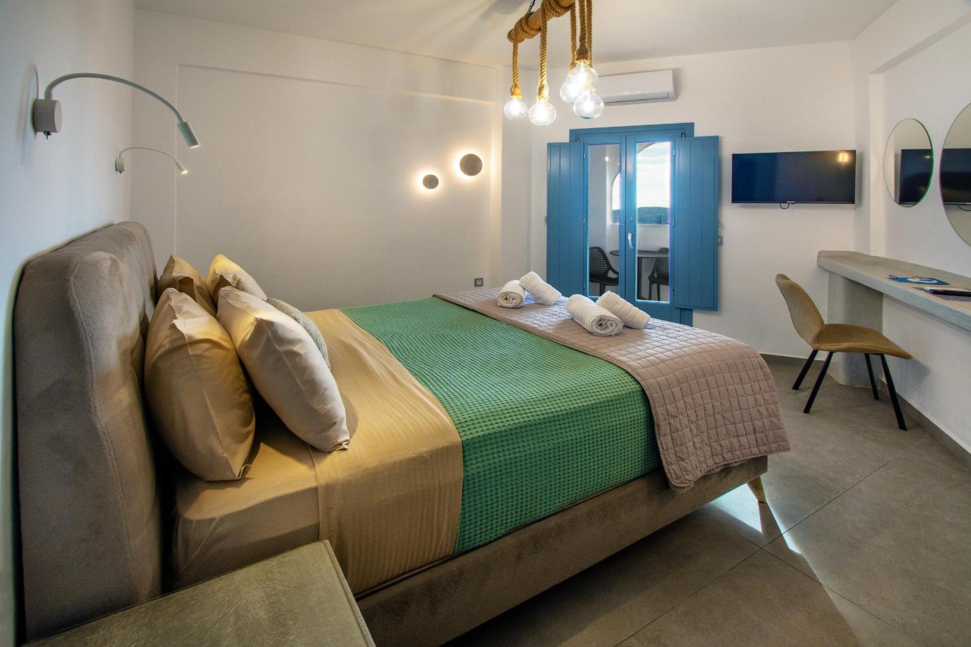Aegean Blue Suites Pýrgos Exterior foto