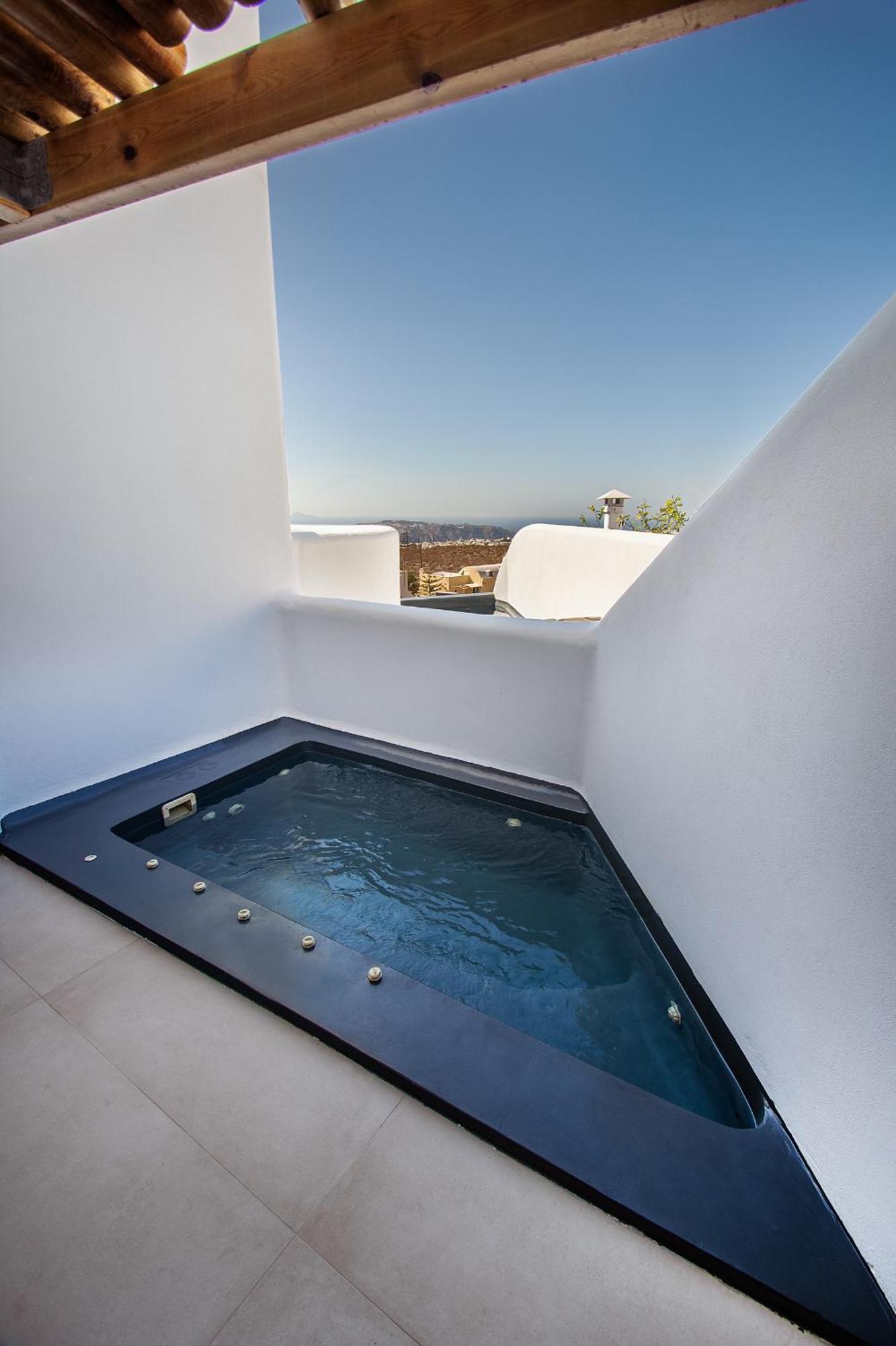 Aegean Blue Suites Pýrgos Exterior foto